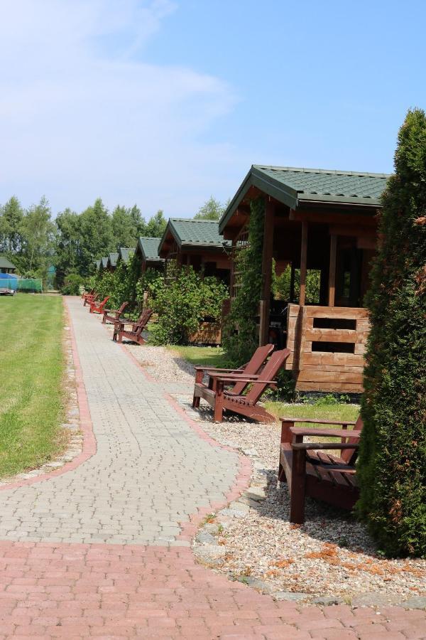 Hotel Kolo Zolwia à Gąski Extérieur photo